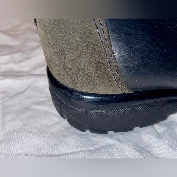 Women’s MARTINO Canadian leather suede and shearling lined winter boots Sz 7W - Picture 9 of 16